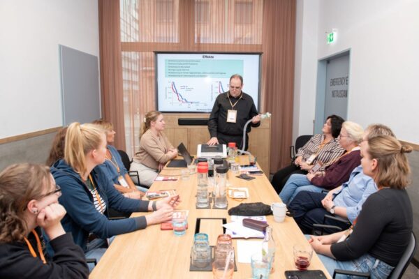 Workshop on Non-Invasive Ventilation with Prof. Johannes Dorst